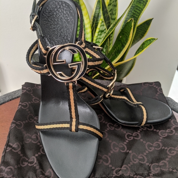 Gucci heels 6.5